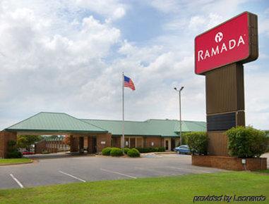 Motel Baymont By Wyndham Paris Exterior foto
